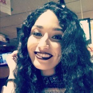 Meet your Posher, Bianca